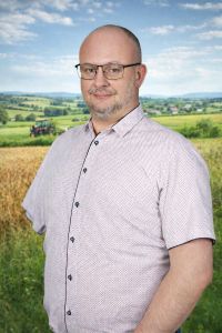 Bartosz Frąckowiak – doradca ds. dotacji unijnych